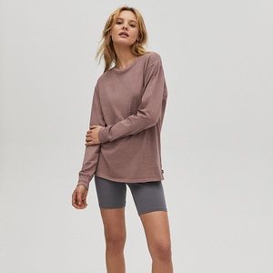 Aritzia TNA atmosphere long sleeve mauve